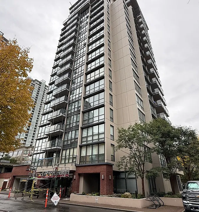 2959 Glen Dr #1404