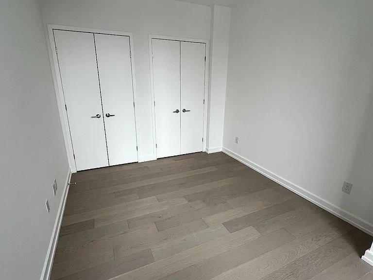 1315 Bay St #1301 — Photo 6