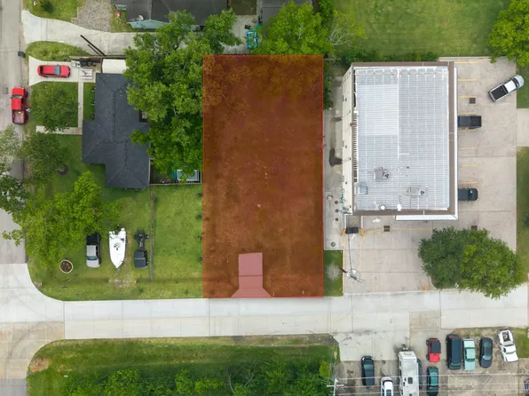 2607 23rd St, Dickinson, TX 77539