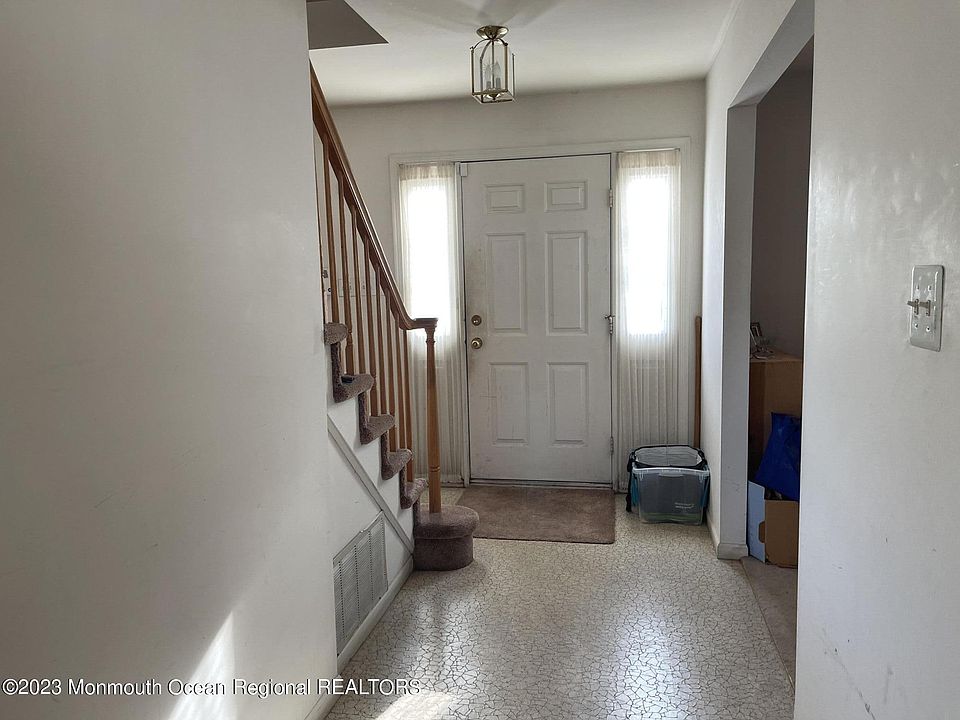 51 Cherry Bend Drive, Howell, NJ 07731 Zillow