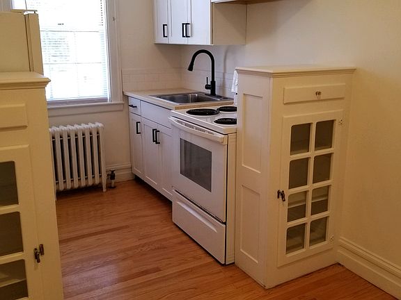5th image of 1 Holman St APT G