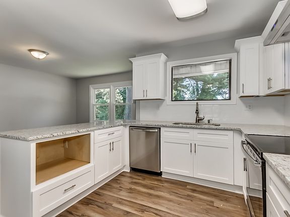 4th image of 5506 19th St E