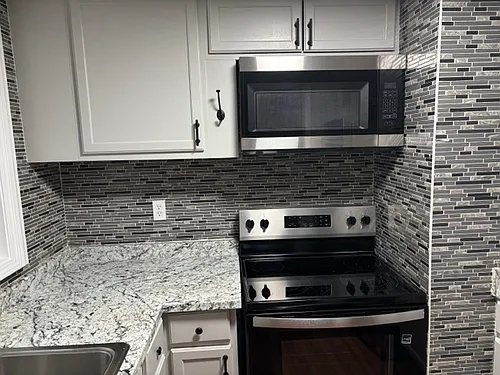 204 S Candler St Photo 1