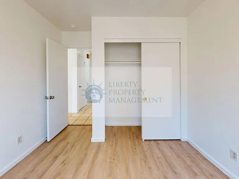 2020 Peggy Ln — Photo 14