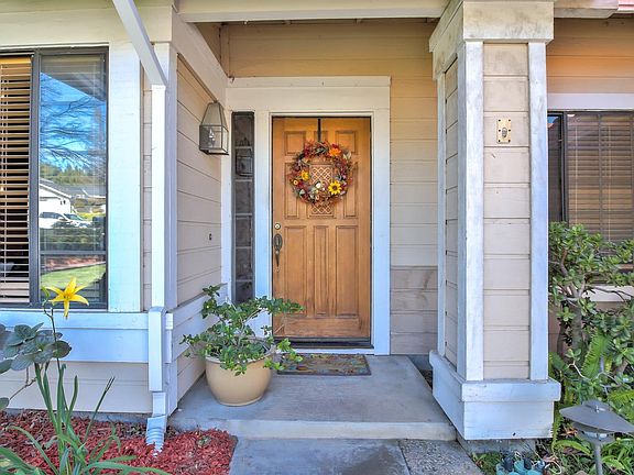 3rd image of 3248 Adamswood Dr