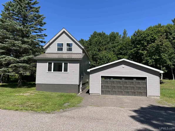 15320 Forest St, Painesdale, MI 49955
