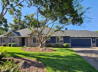 1358 Windsor Ct, Springfield, OR 97477
