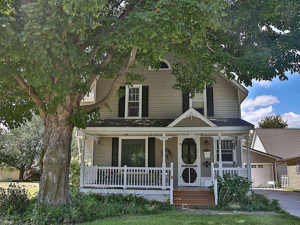 1st image of 407 S Pine St