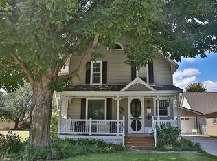 407 S Pine St, New Sharon, IA 50207