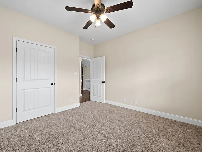 2976 McManus Cir — Photo 33