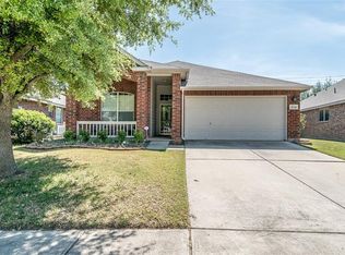 1030 Goldeneye, Aubrey, TX 76227