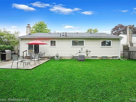 2nd image of 38221 N Rickham Ct