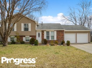 3724 Holly St, Grove City, OH 43123