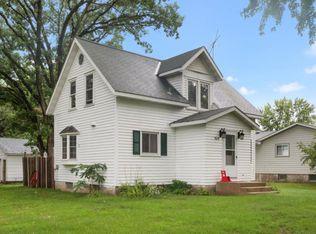 38696 Branch Ave, North Branch, MN 55056