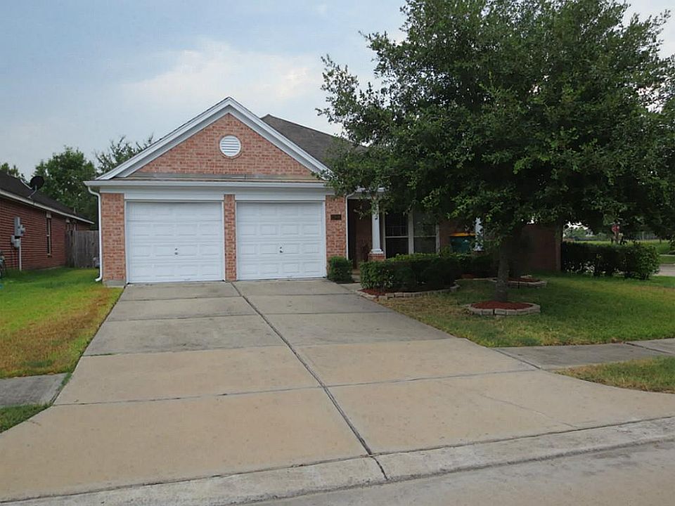 1st image of 2908 Plum Lake Dr