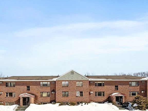 2nd image of 50 Spencer Rd APT 12L