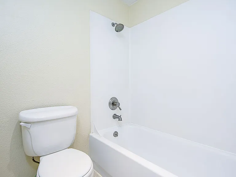 49 W Dravus St — Photo 12