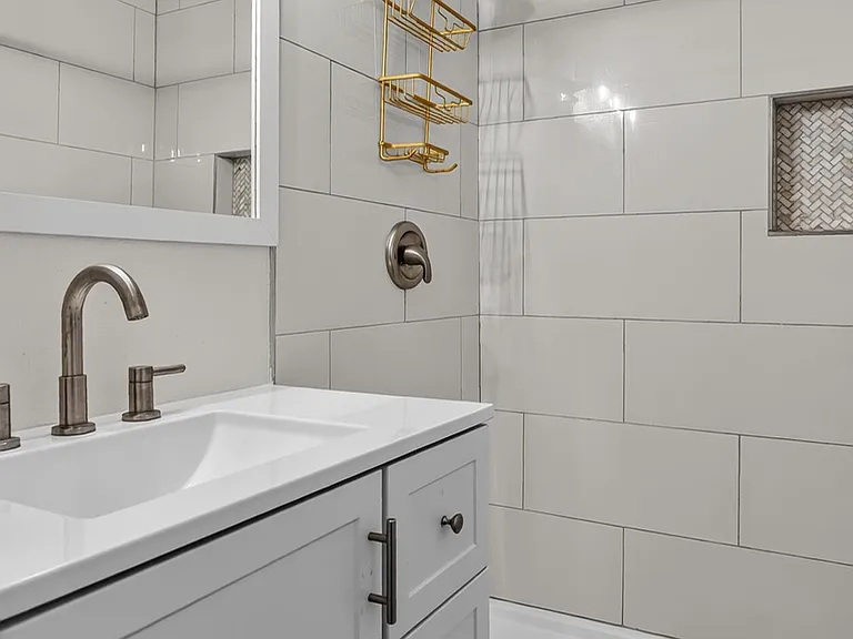 10501 Delicado Pl NE — Photo 22