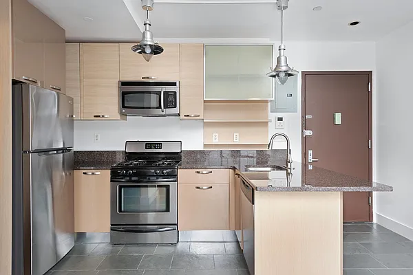 Sold by Compass | media 5