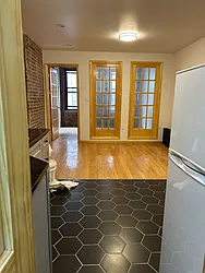 27 Henry Street, #14