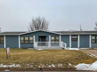 201 James St, Alma, NE 68920