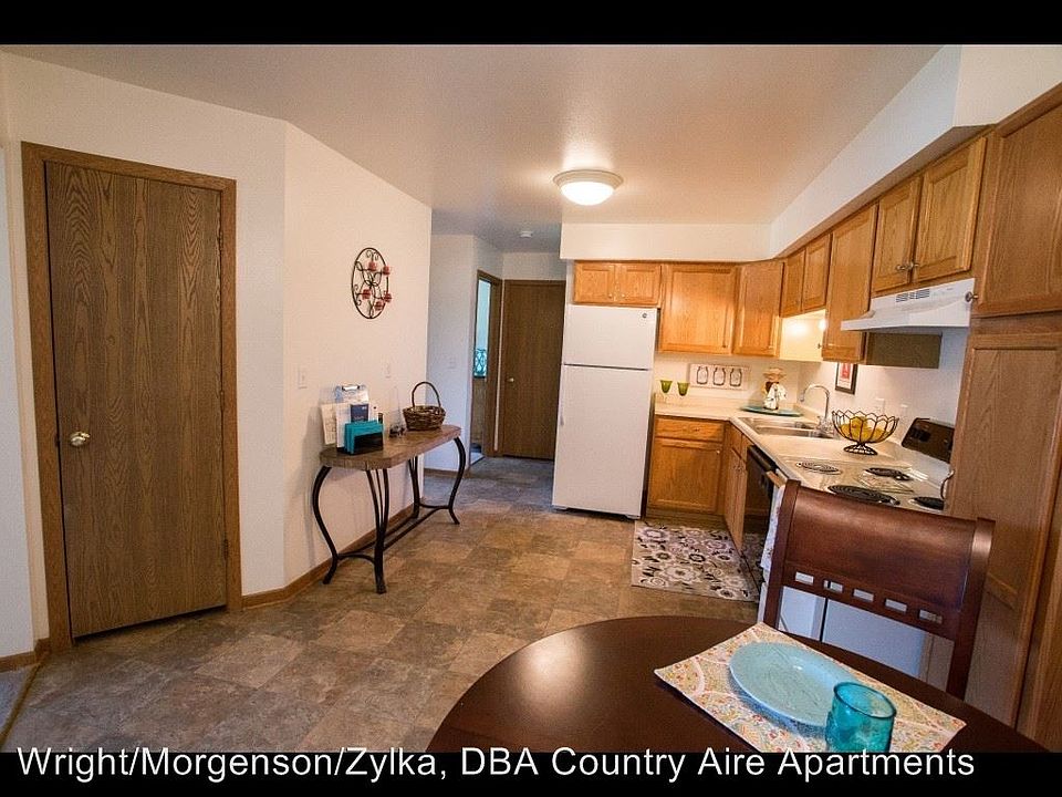 2nd image of 3420 Hill St APT 201