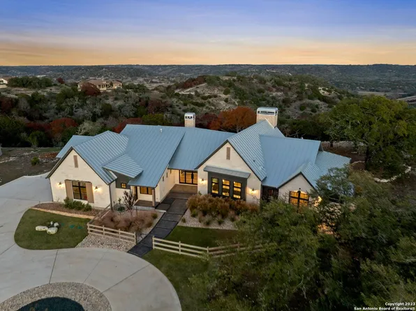 231 Majestic Ridge, Comfort, TX 78013