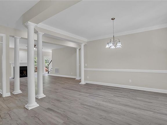 5th image of 2101 Abbott Dr