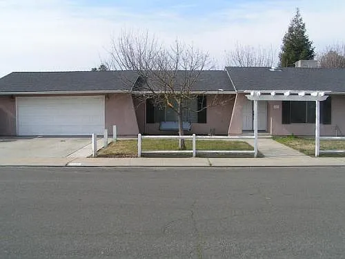 1539 Coty Ct photo 1