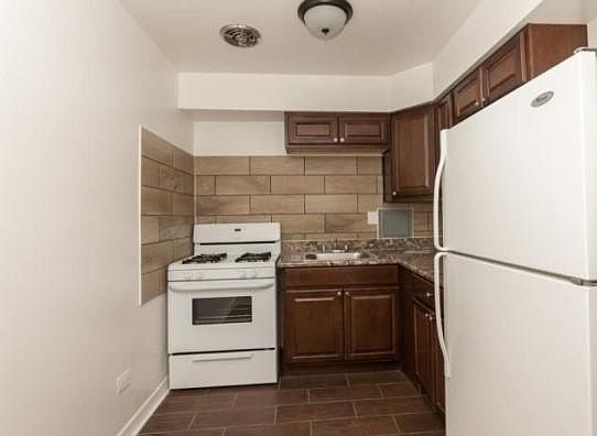 2nd image of 2019 W Morse Ave