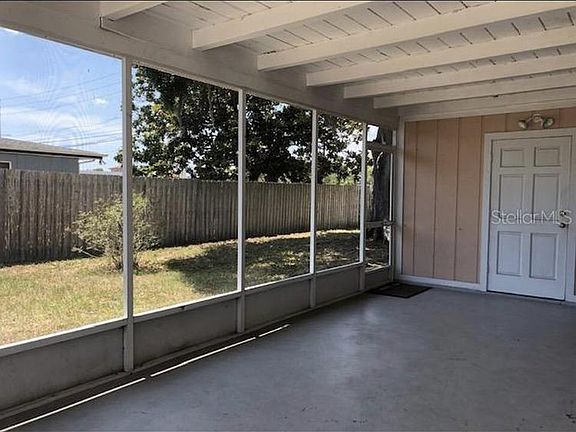 2nd image of 837 Cypress Ave
