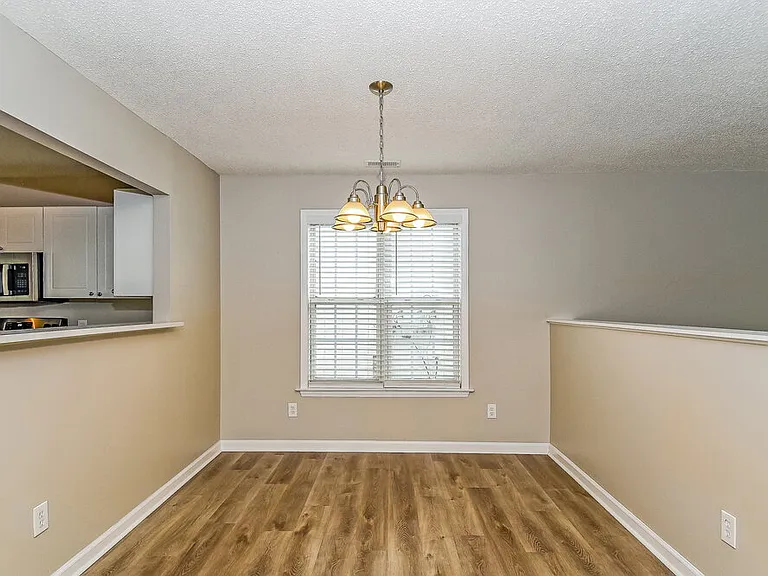 2143 Castle Pines Dr — Photo 5