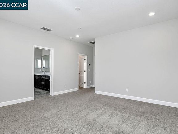 4th image of 232 Caterina Way