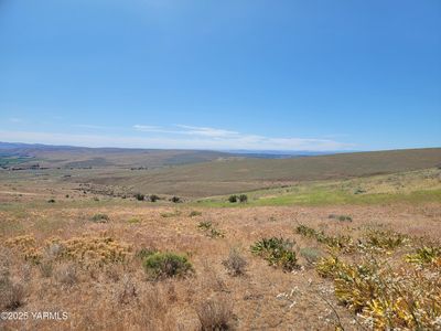 Nka Wenas View Dr, Selah, WA, 98942