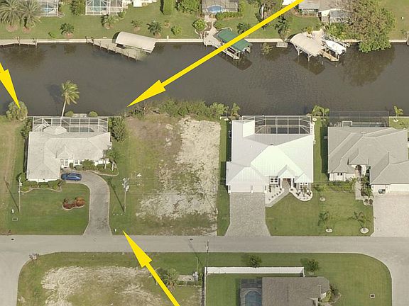 4th image of 4605 SW 11th Ave