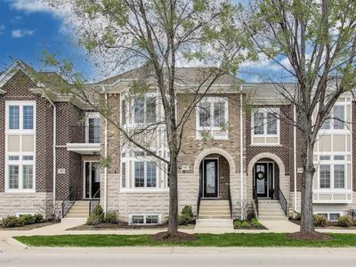 1422 E Northwest Hwy, Arlington Heights, IL, 60004