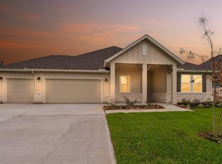 11402 Old Fashion Cir, Mont Belvieu, TX 77535