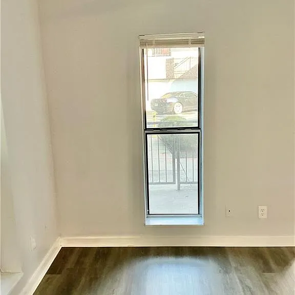 238 Walker St SW #22 — Photo 12