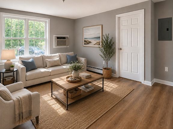 4th image of 16 Woodman Way APT 8