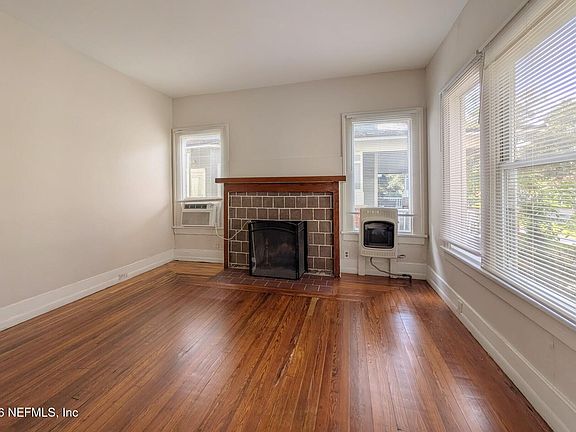 5th image of 2022 DELLWOOD Avenue #1-5