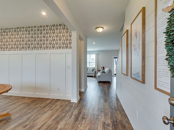 3rd image of 605 Burnley Way
