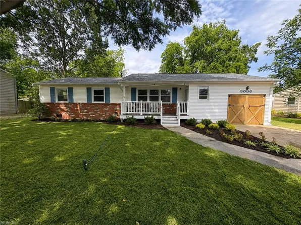 3036 Coach House Ln, Virginia Beach, VA 23452