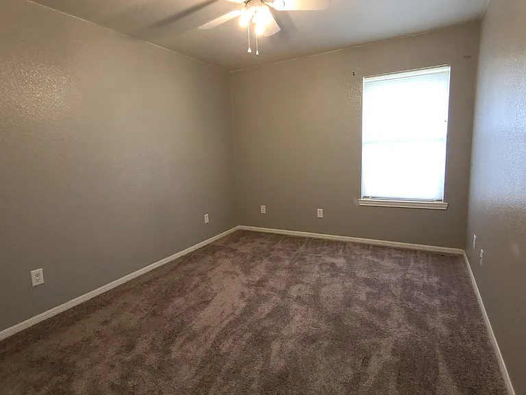 2801 Wisteria 12 bdrm 3 (1)_04232024
