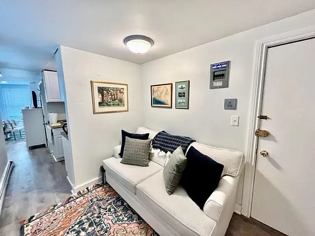24 Stillman St #1R — Photo 9