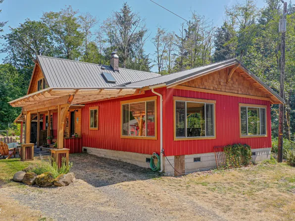 1104 N Slick Rock Creek Rd, Otis, OR 97368