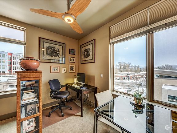 5th image of 3111 Newmarket Street #312