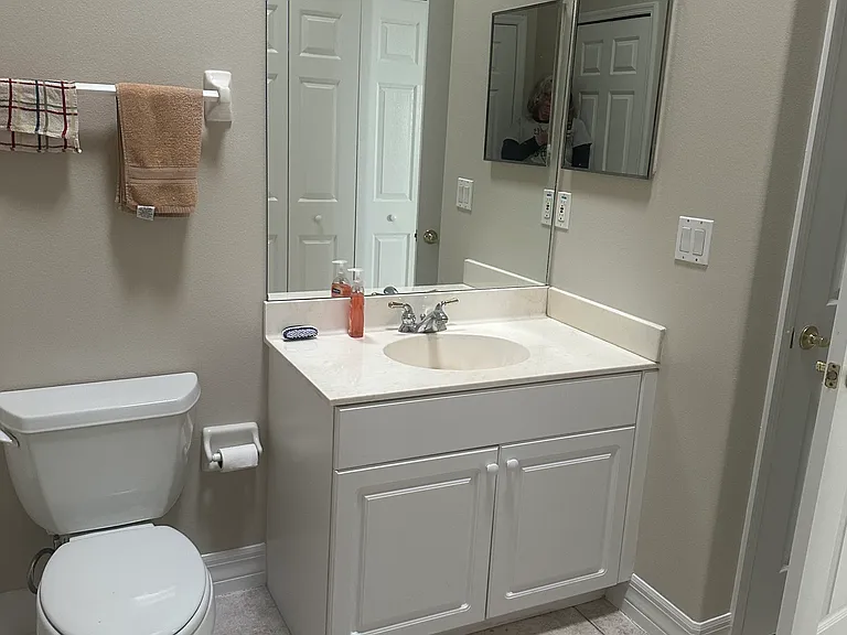 1420 Coconut Palm Cir — Photo 11