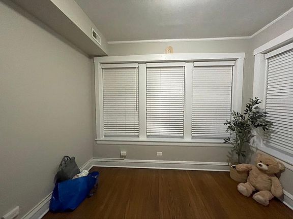 5th image of 5624 N Campbell Ave #1
