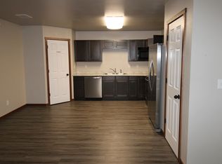 1812 15th Ave SE #1902, Dyersville, IA 52040