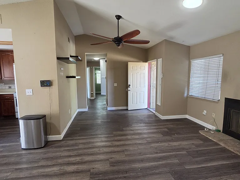 11992 Mountainview Hts — Photo 6